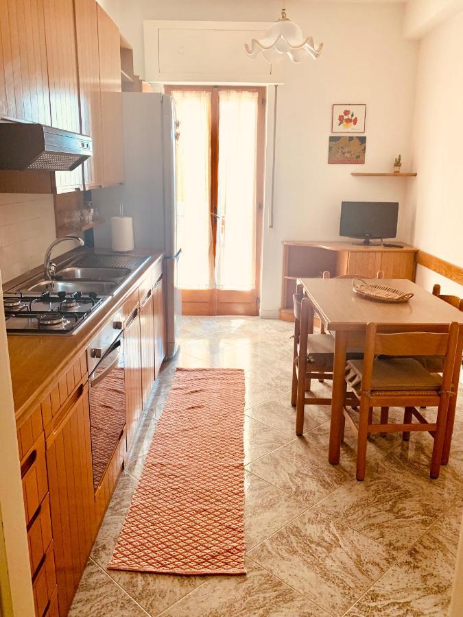 Via Solaro, Appartamento In Pieno Centro 福尔米亚 外观 照片